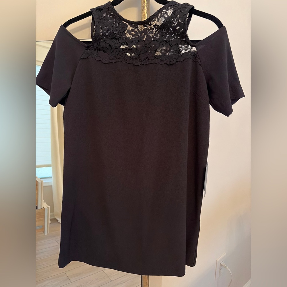 Women's Black Lace Short Cold-Shoulder Dress